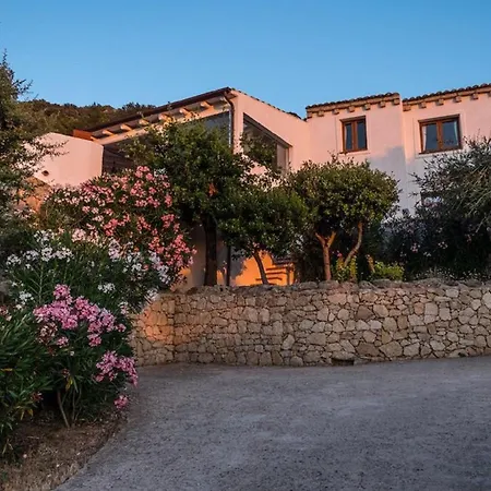 Art House Villa *