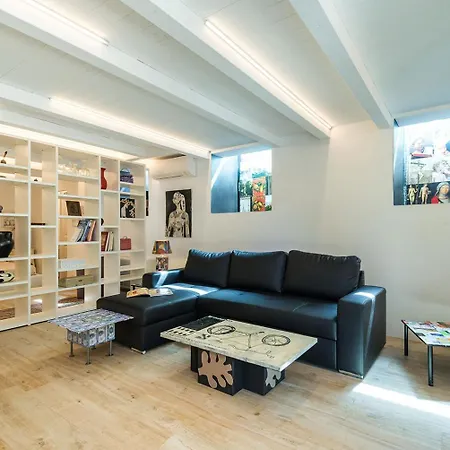 Art House Villa *