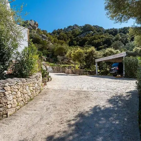 Art House Villa